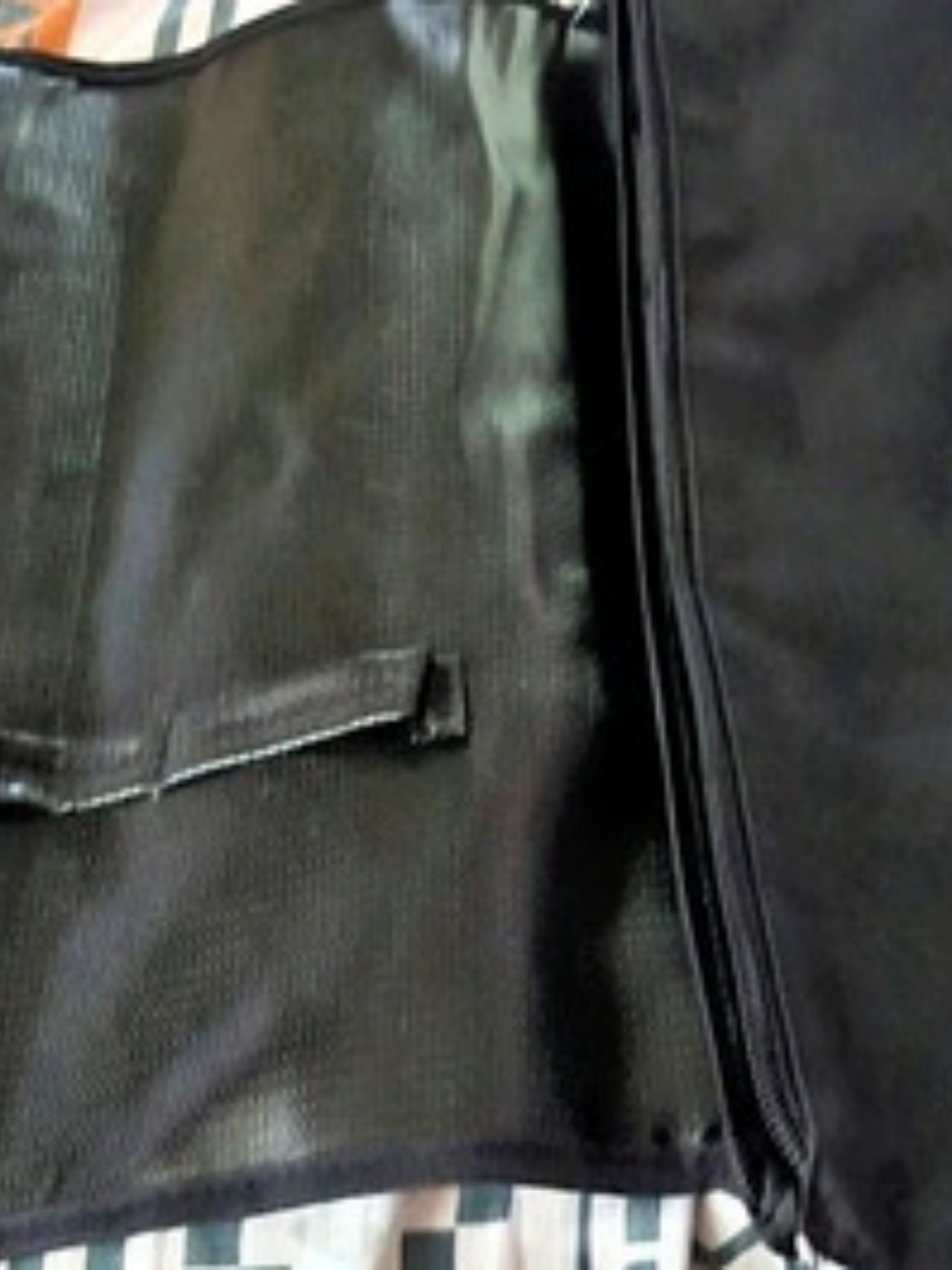 Travel Bag with Heat Resistant Mat Black